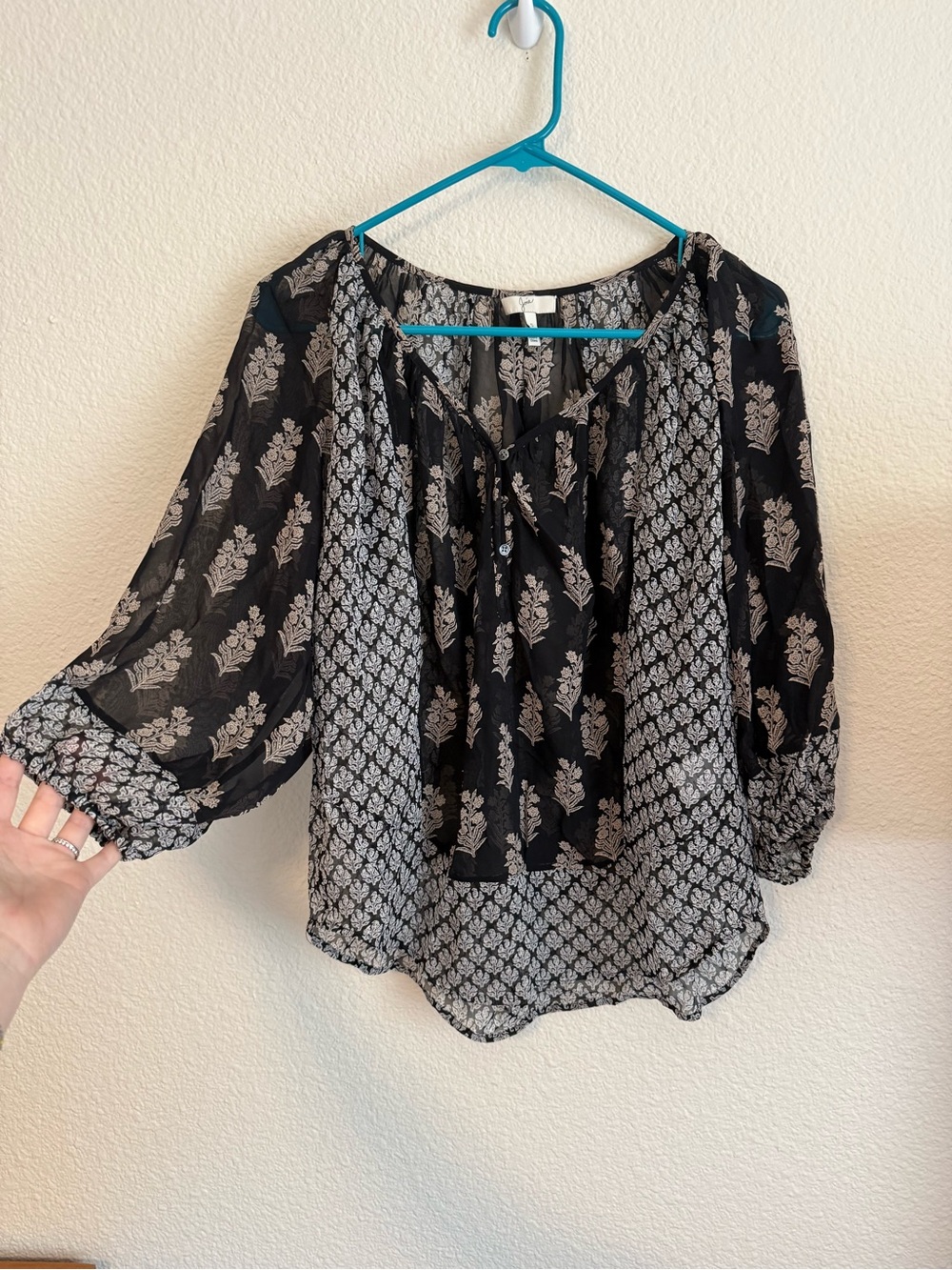 Joie Cornelle 100% Silk Boho Blouse